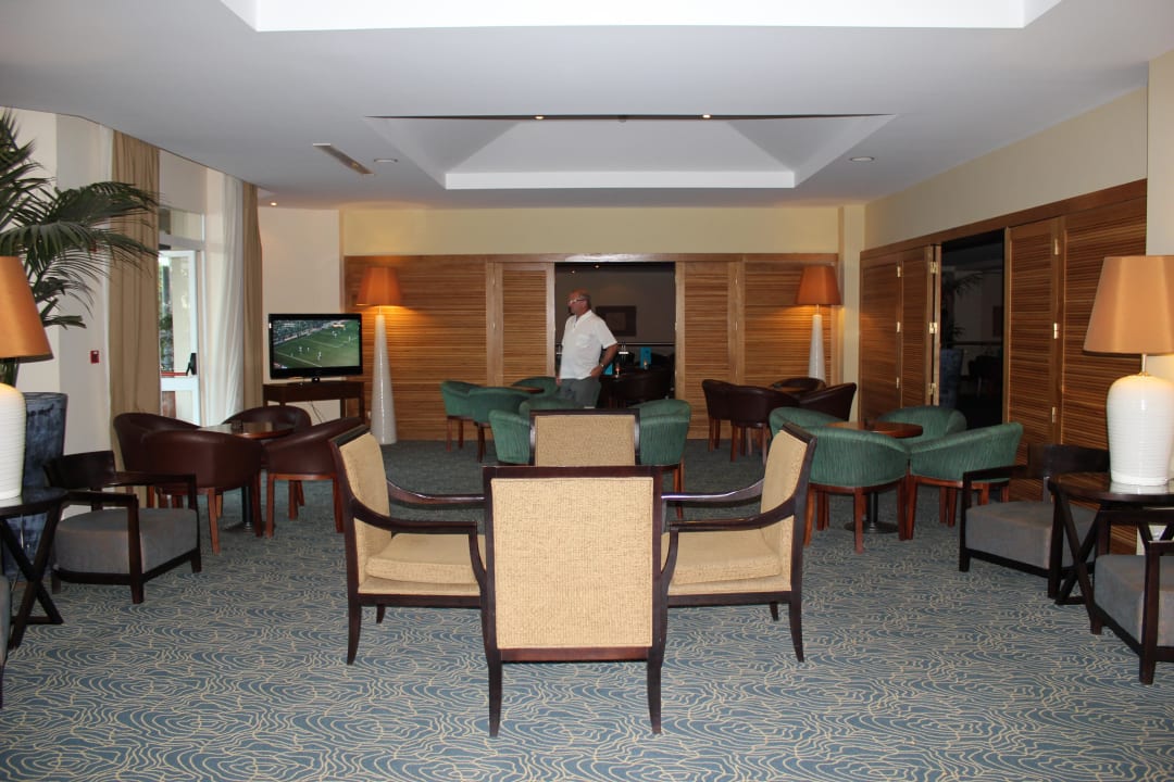 Lobby PortoBay Falésia