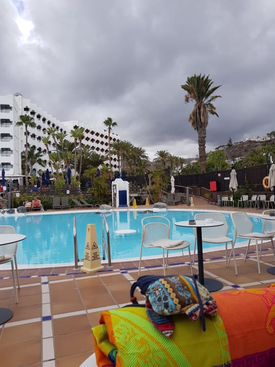 Pool Corallium Beach by Lopesan Hotels - Adults only