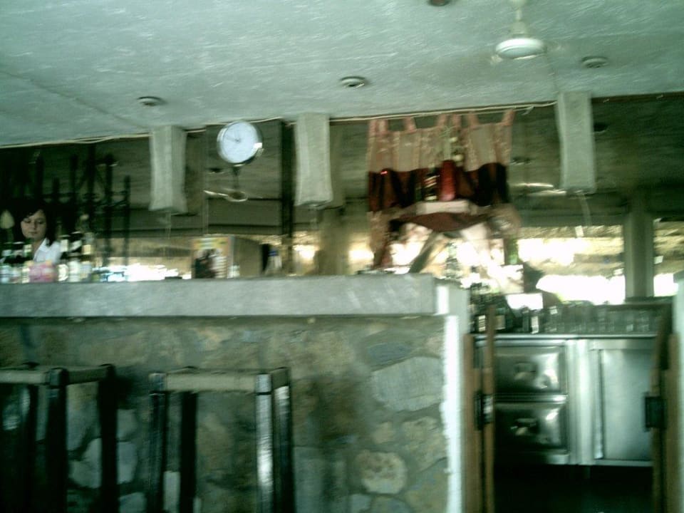 Beach Bar HARPIN Happy Days Beach Hotel