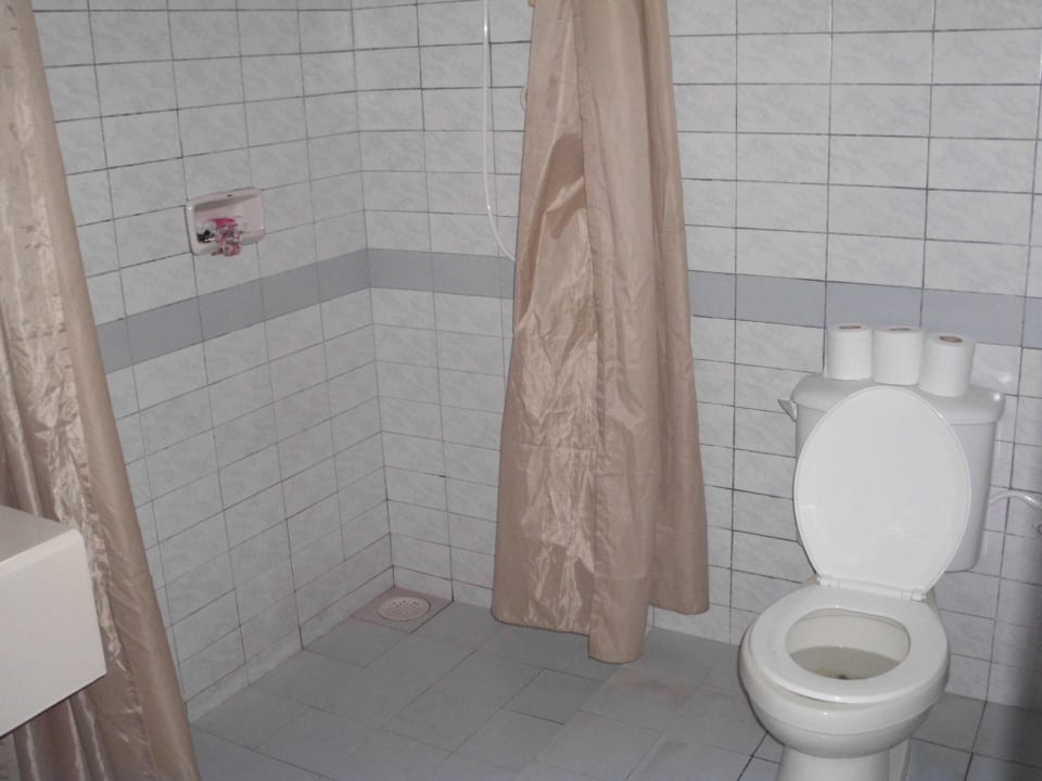 Bad Biyadhoo Island Resort