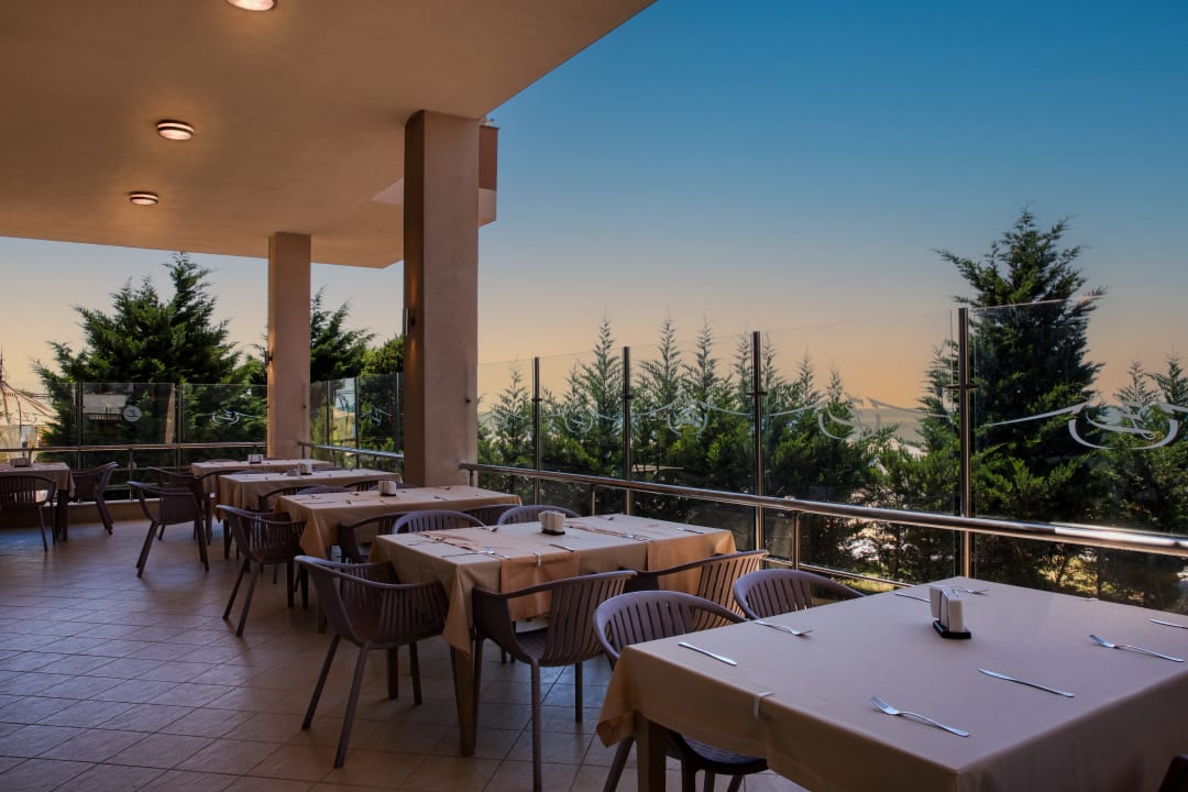 Gastro Hotel Zornitza Sands