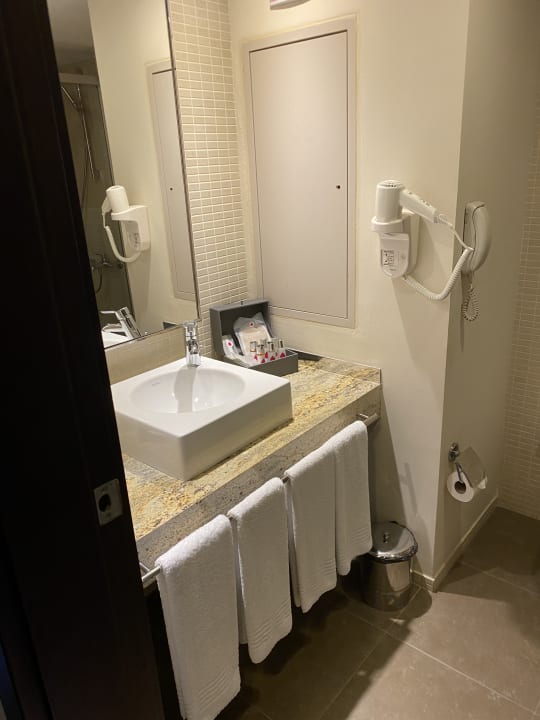Zimmer Arum Barut Collection