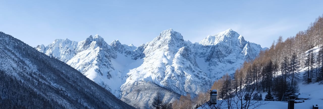 Ausblick Alpengasthof Crusch Alba S-charl