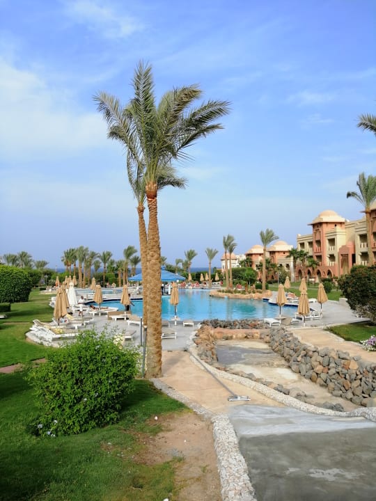 Pool Serenity Alpha Beach