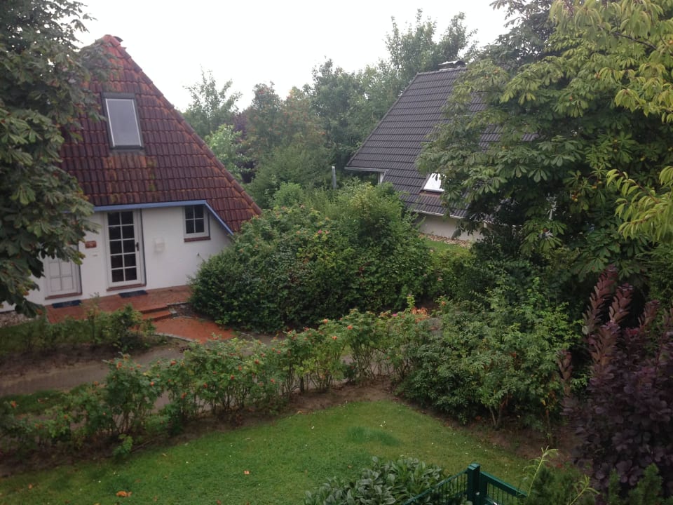 Garten am Haus Cuxland Ferienpark & Hotel Nordseebad Dorum