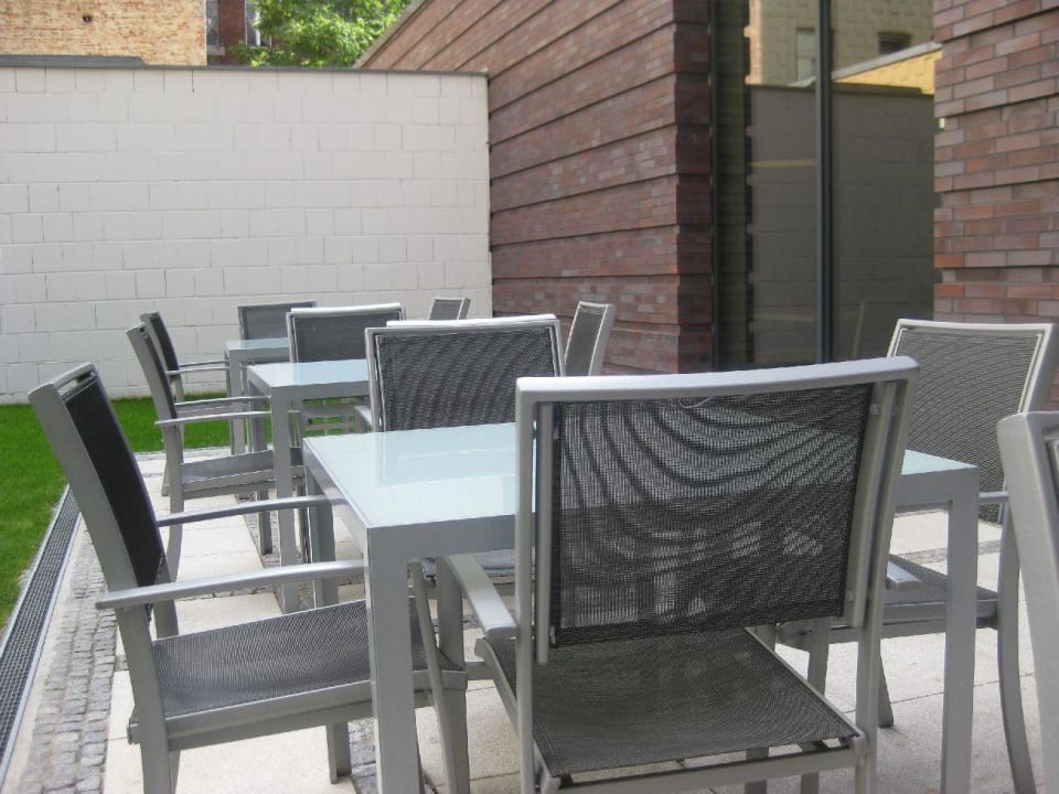 Außenbereich  Hampton by Hilton Berlin City West