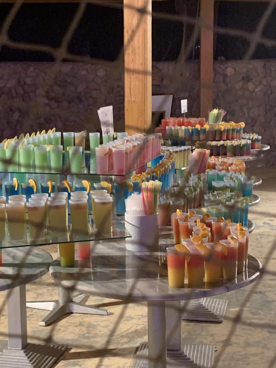 Gastro  Serenity Alpha Beach