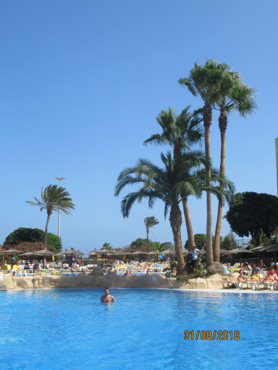 Pool Elba Carlota Beach & Golf Resort