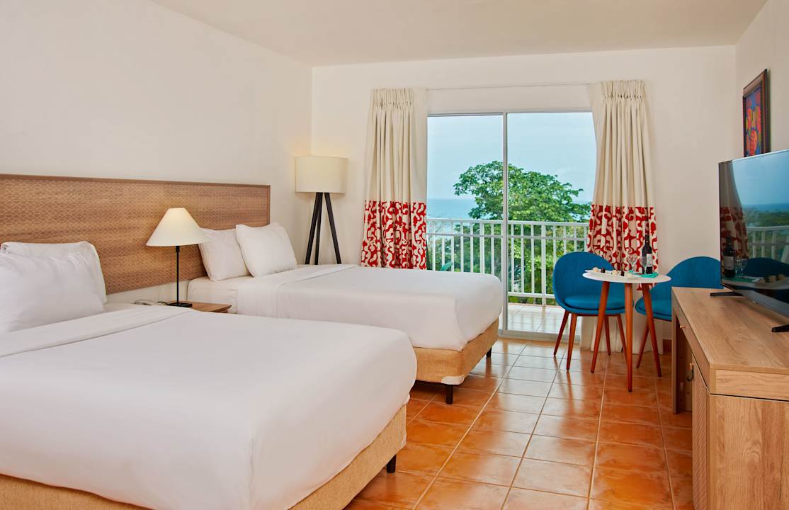 Zimmer Grand Decameron Panama, A Trademark All Inclusive Resort
