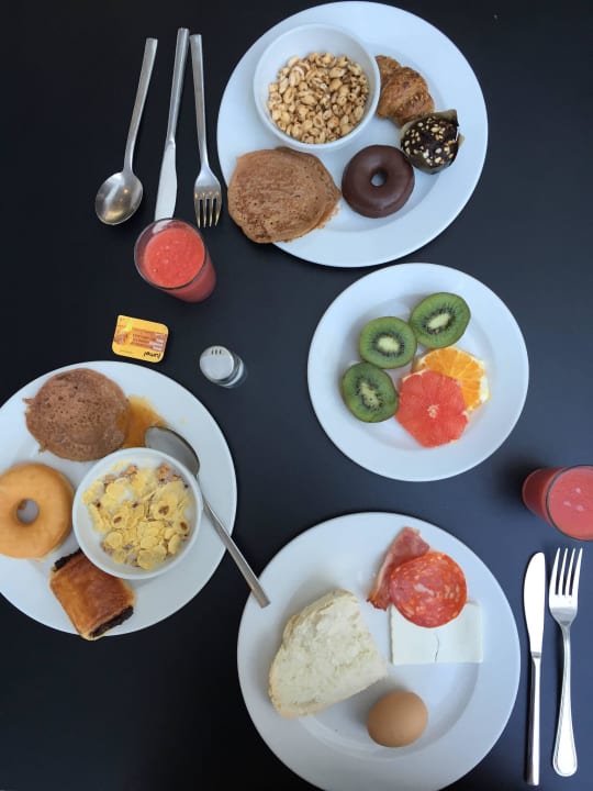 Süßes Frhstück alltoura Club Hotel Akeah Broncemar