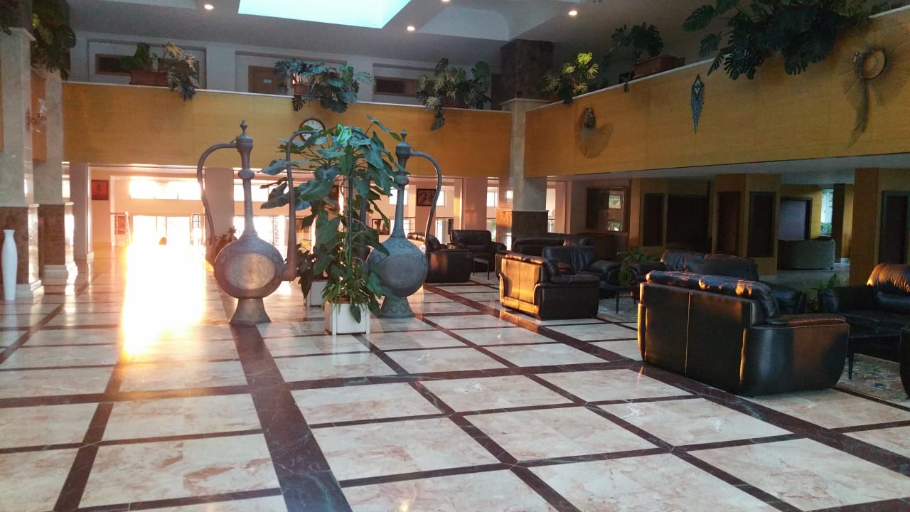 Lobby Top Hotel