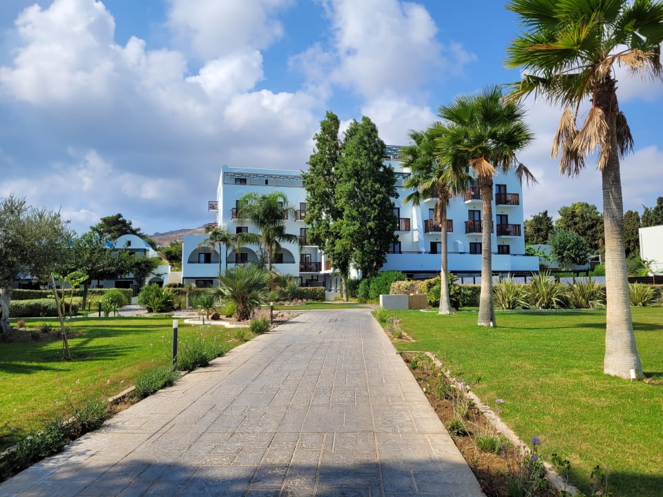 Außenansicht TUI BLUE Oceanis Beach and Spa Resort