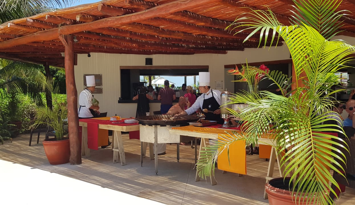 Gastro Akumal Bay Beach & Wellness Resort