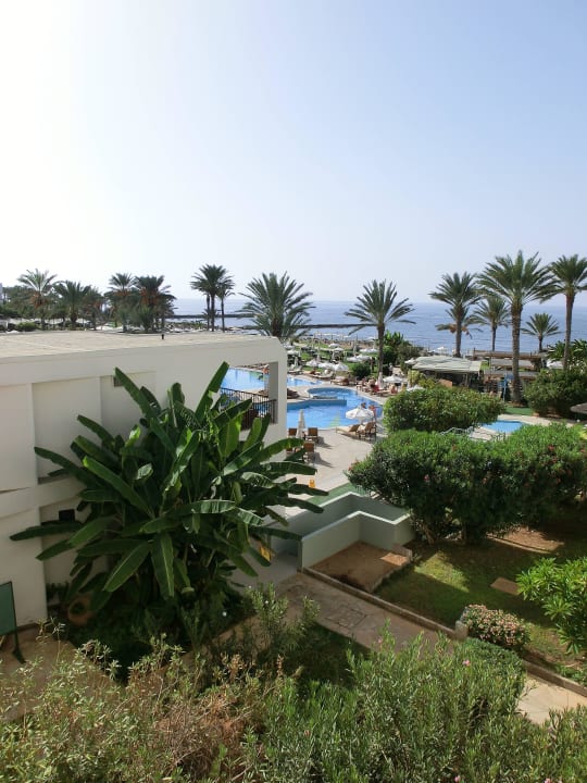 Blick aus dem Zimmer Constantinou Bros Athena Beach Hotel