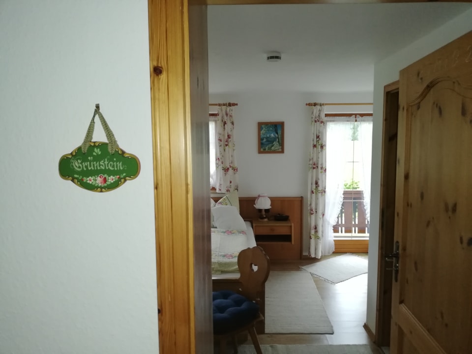 Zimmer Ferienwohnung Augstenlehen