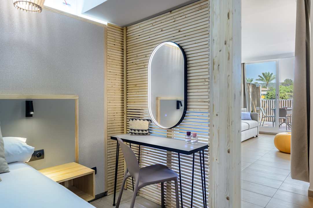 Zimmer Hotel Vibra Cala Tarida