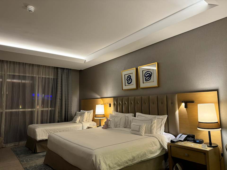 Gastro Grand Cosmopolitan Hotel