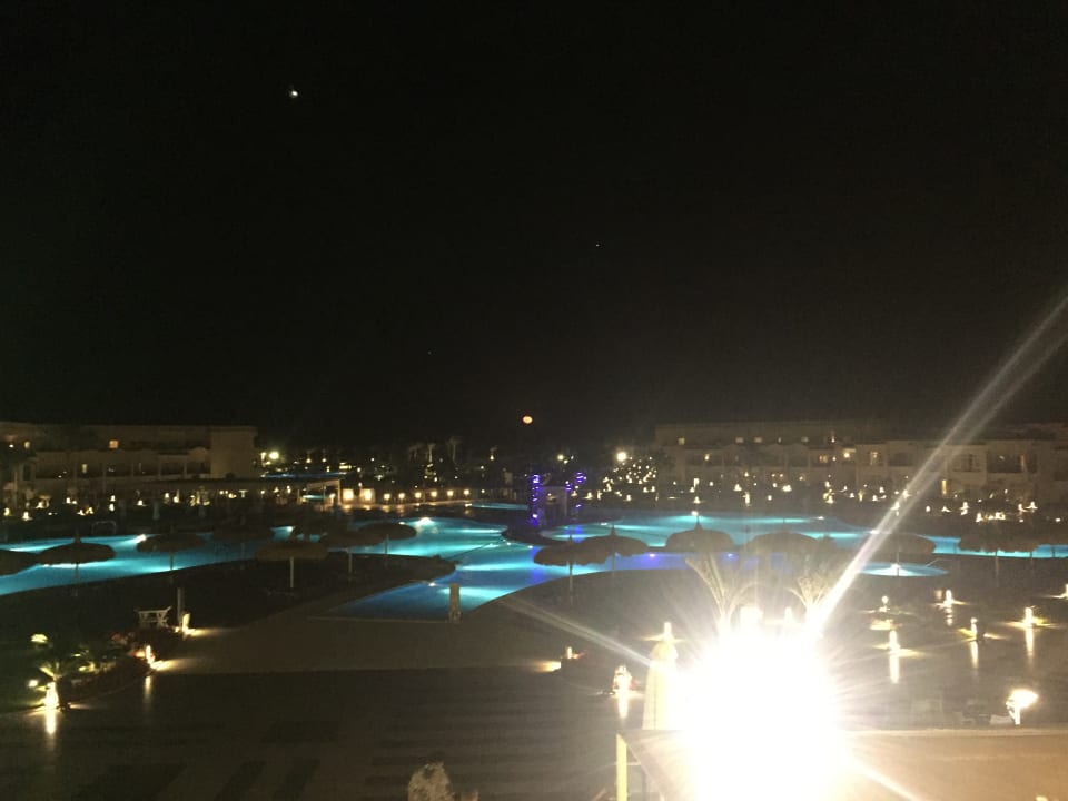 Außenansicht Pickalbatros Royal Moderna Resort-Sharm El Sheikh