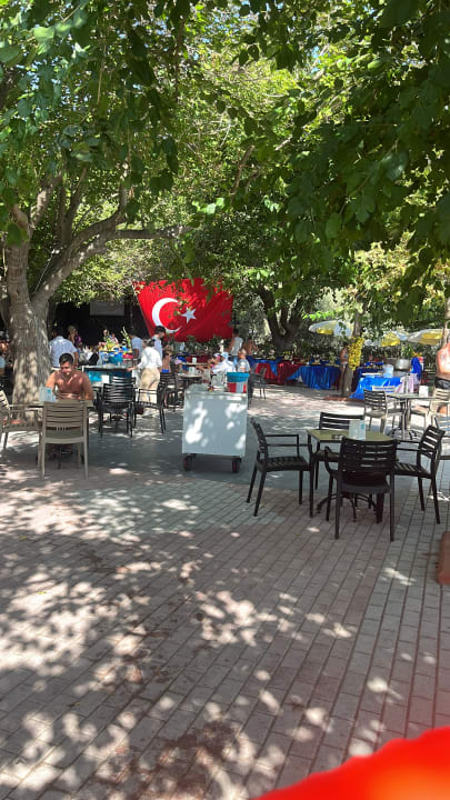 Strand Hotel Gardenia Beach