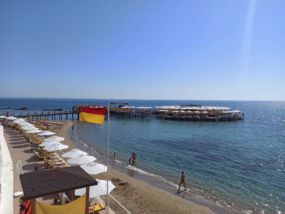 Strand Salamis Bay Conti Resort Hotel & Casino