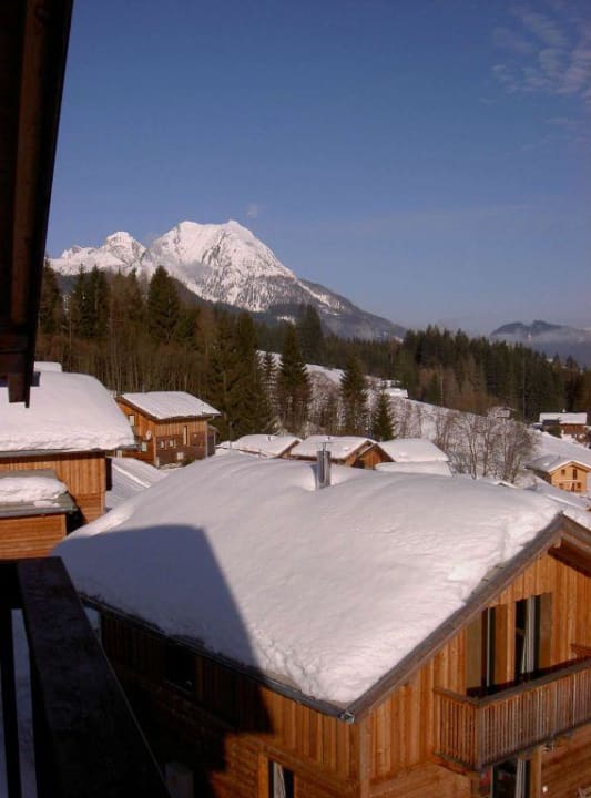 Ausblick vom Balkon Alpendorf Dachstein West by ALPS RESORTS