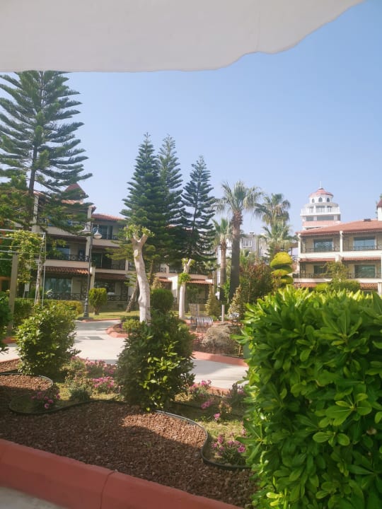 Gartenanlage Saphir Hotel & Villas