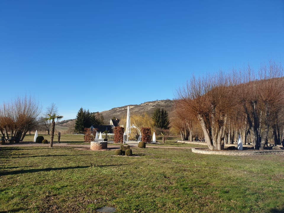 Gartenanlage Hotel Moness