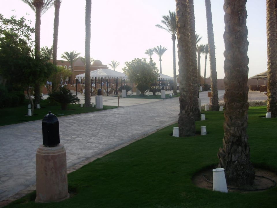 Lagoon Beach Restaurant Grand Makadi