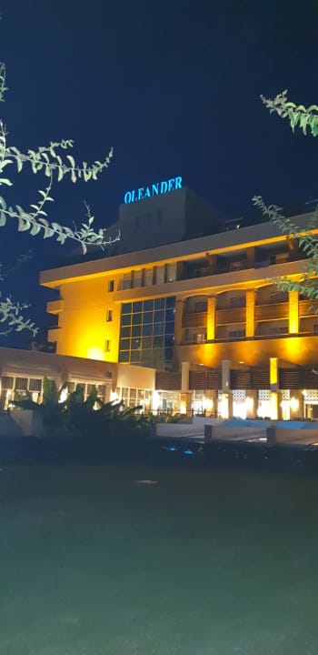 Außenansicht Hotel Oleander