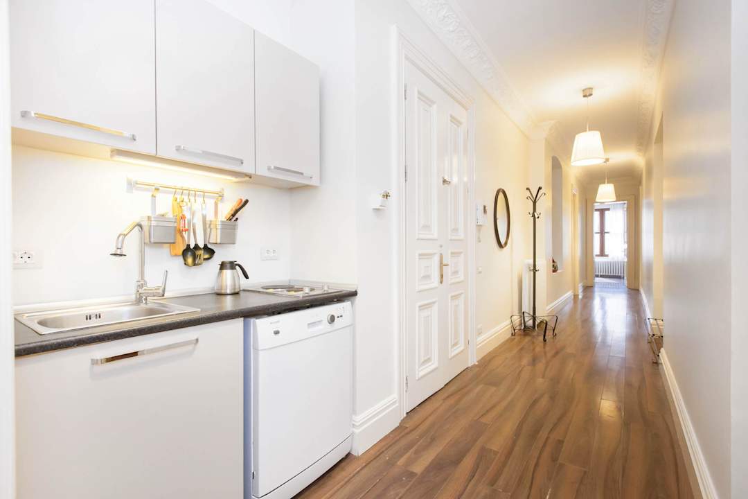 Deluxe Apartment  Tarus Apartments