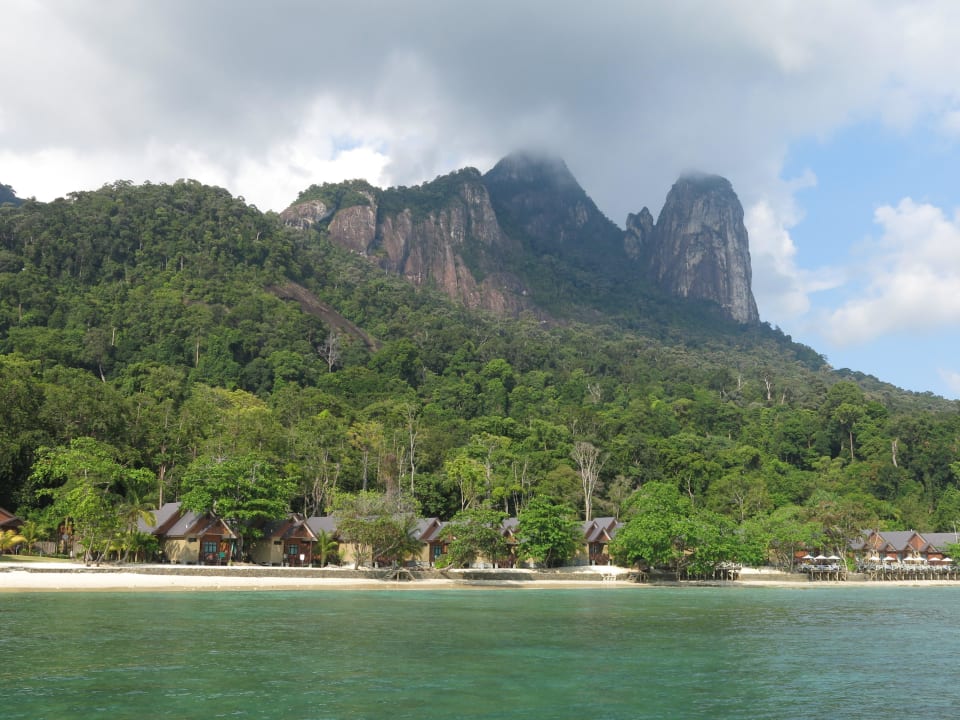 Twin Peaks Tunamaya Resort