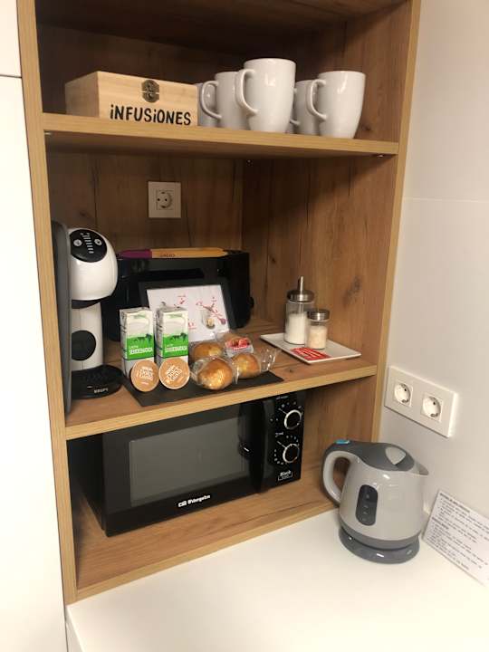 Zimmer VELALMA PISOS centro histórico