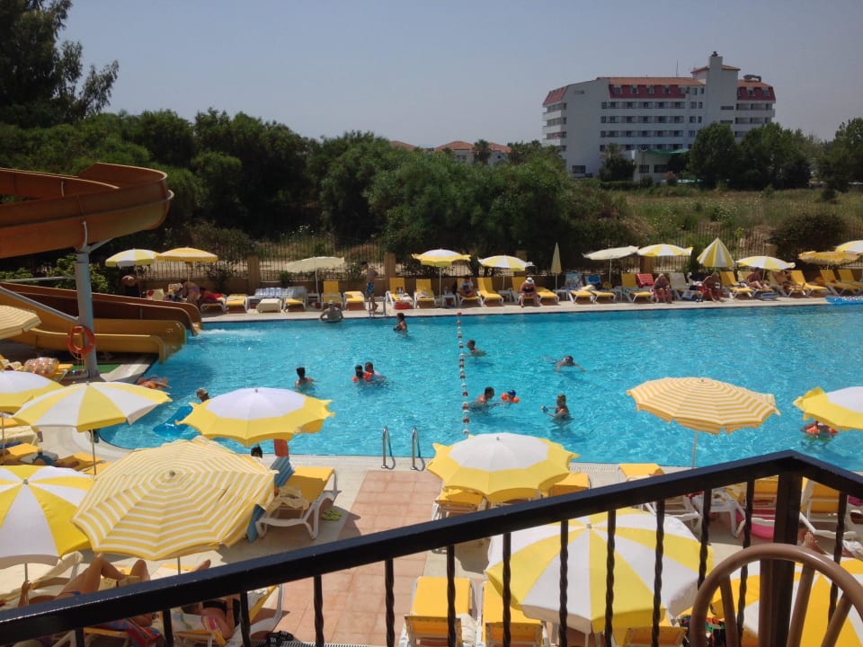 Zimmer-Ausblick Haus 5 Hotel Victory Resort