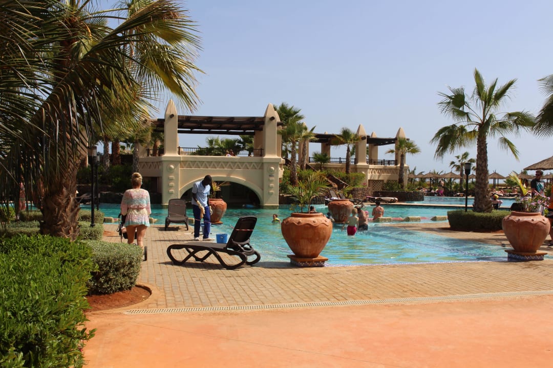 Hauptpool Hotel Riu Touareg