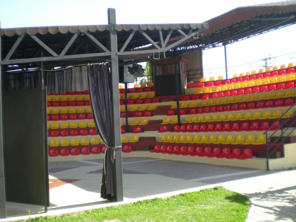 Theater Hotel Orfeus Park