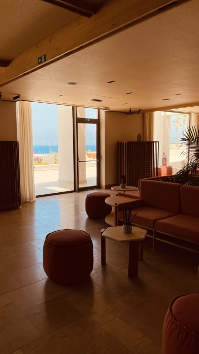 Zimmer The Royal Senses Resort, Curio Collection by Hilton