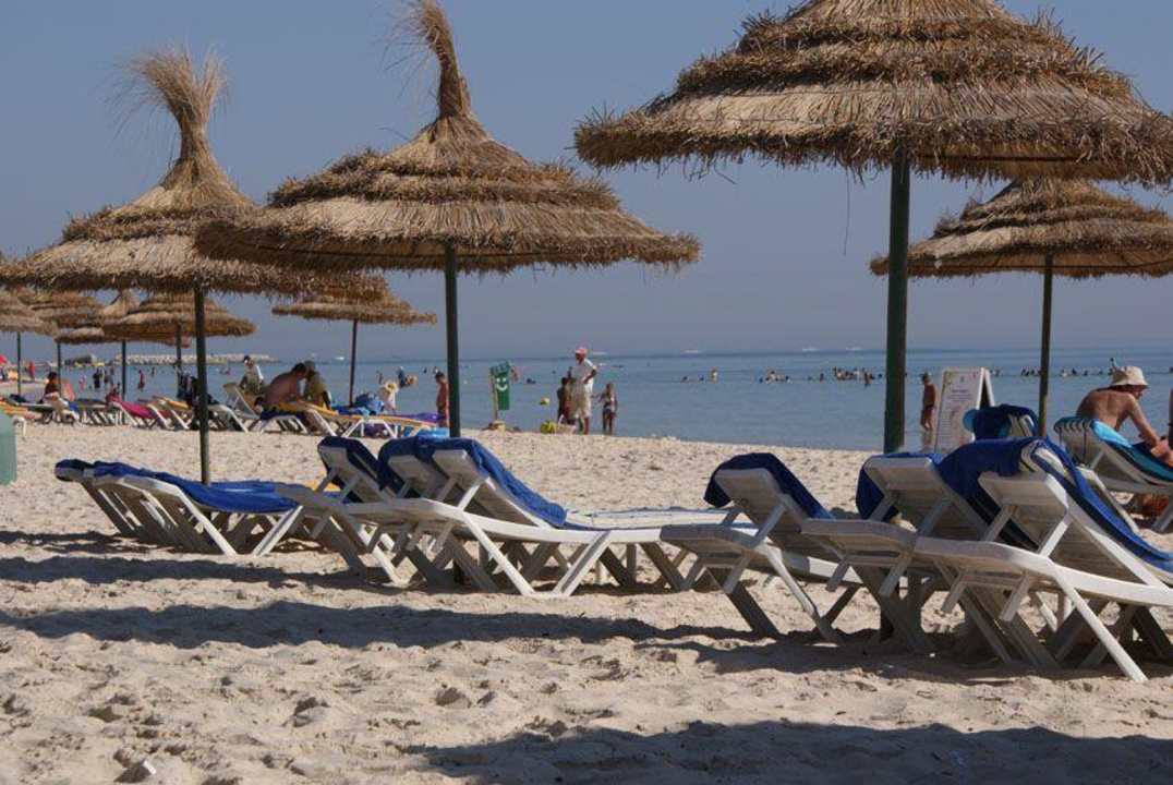 Strand mit Verkäufer El Ksar Resort & Thalasso