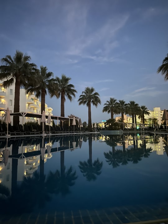 Pool allsun App.-Hotel Orient Beach