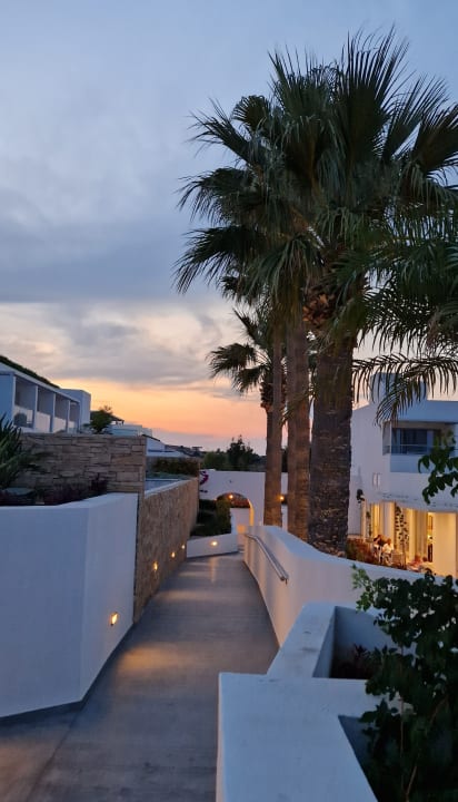 Gartenanlage Blue Lagoon Ocean
