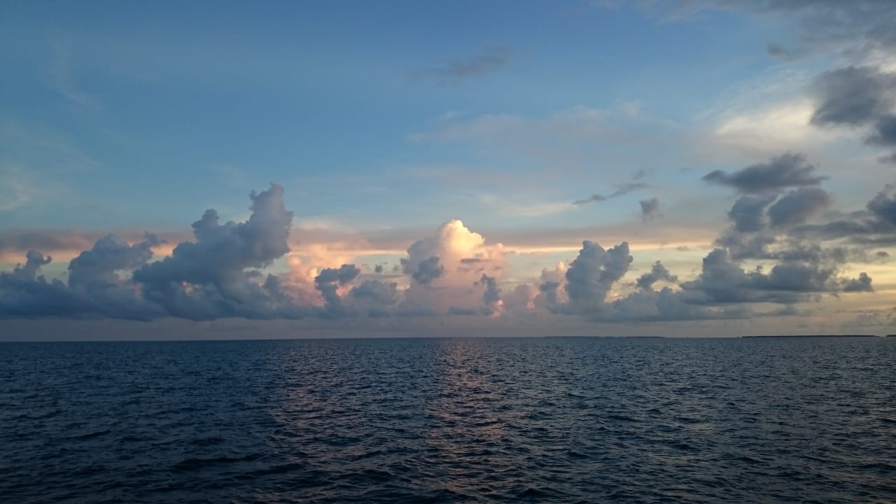 Sonnenuntergang  NH Collection Maldives Havodda Resort