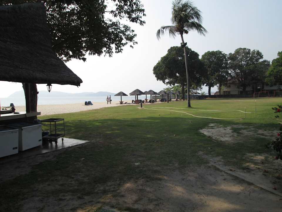 Strandbar + Grünanlage Federal Villa Langkawi