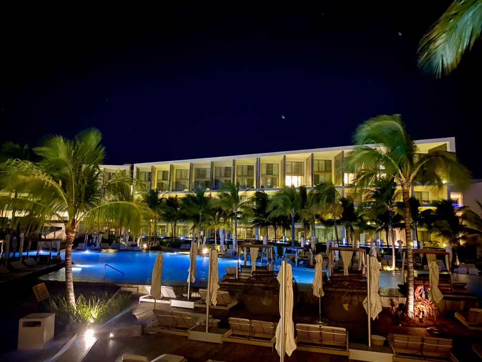 Pool TRS Coral Hotel - Adults Only