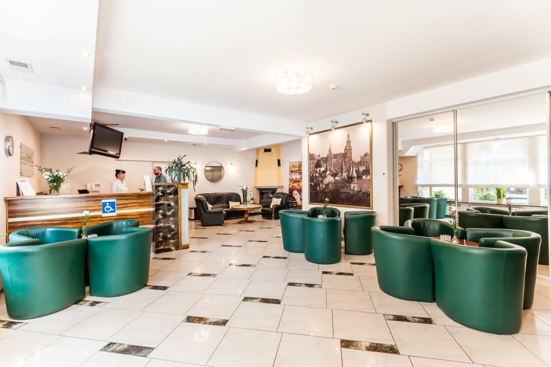 Lobby Hotel City SM Business & SPA