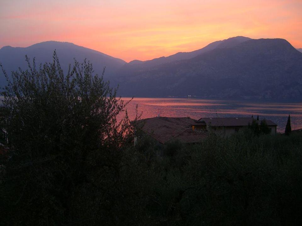Sundown und Aussicht vom Balkon Gardablu Residence Club