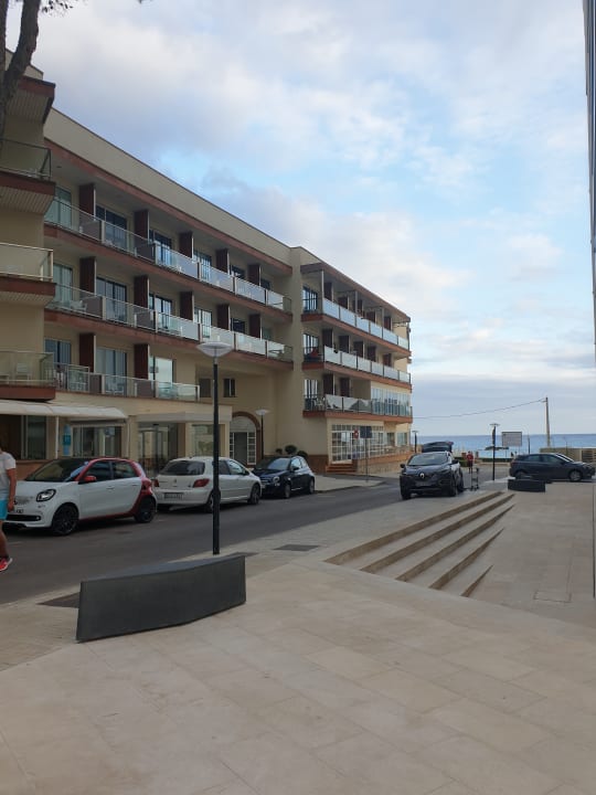 Außenansicht Hotel Clumba