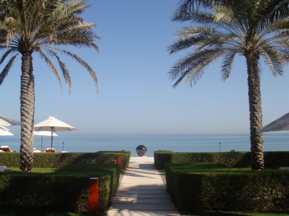 Weg zum Beach The Chedi Muscat