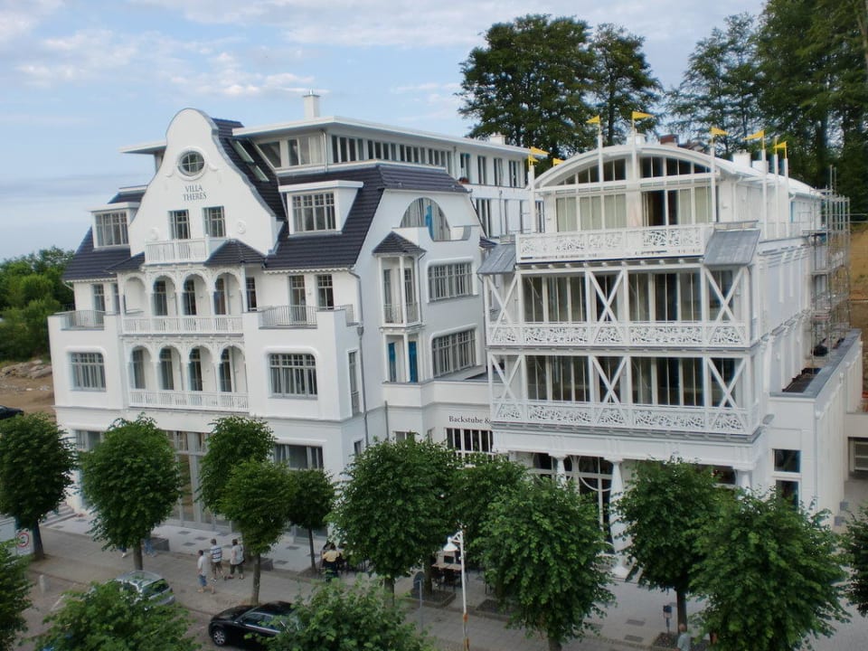 Luxus gegenüber Hotel Xenia