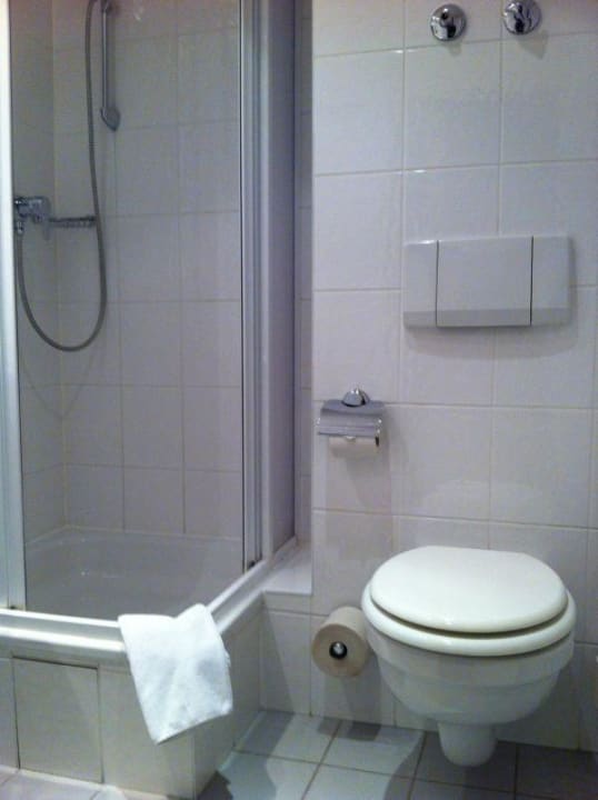 Bad Hotel Lindenberger Hof