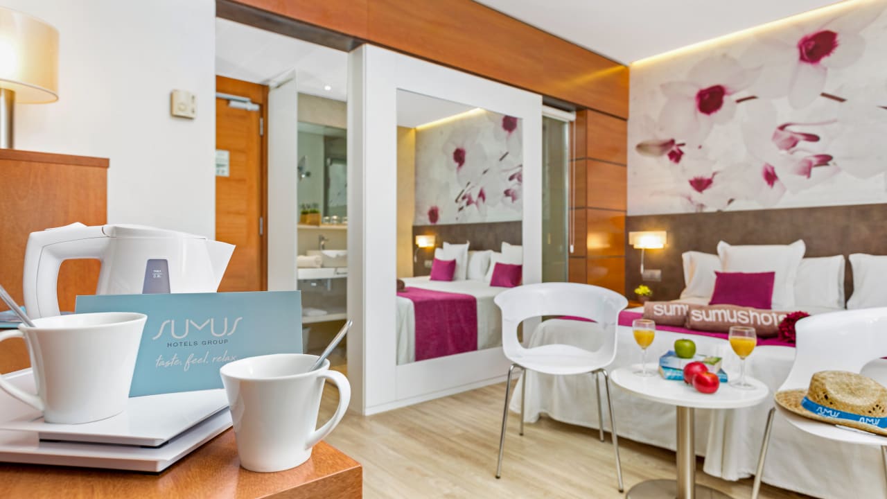 Zimmer Sumus Hotel Monteplaya