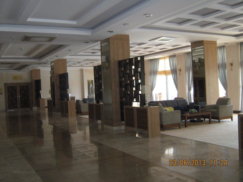 Lobby Solivia Hotel